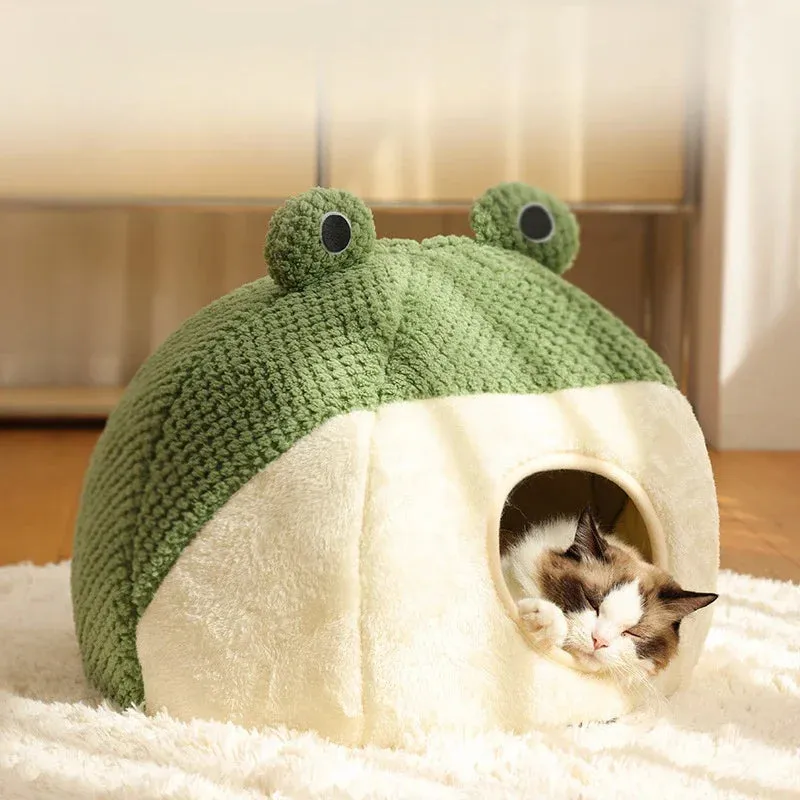 Green Frog Pet Bed