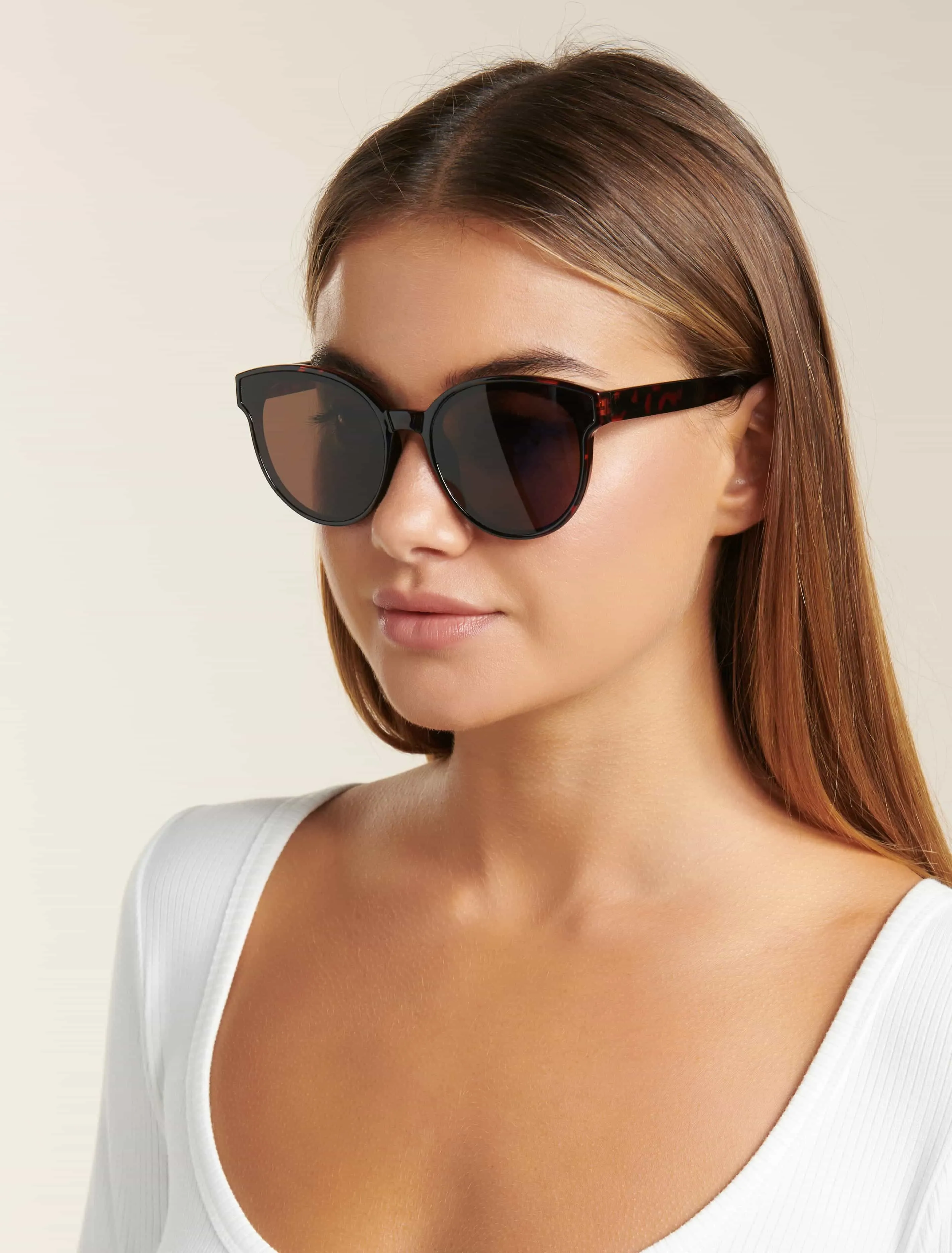 Lexi Large Classic Round Sunglasses