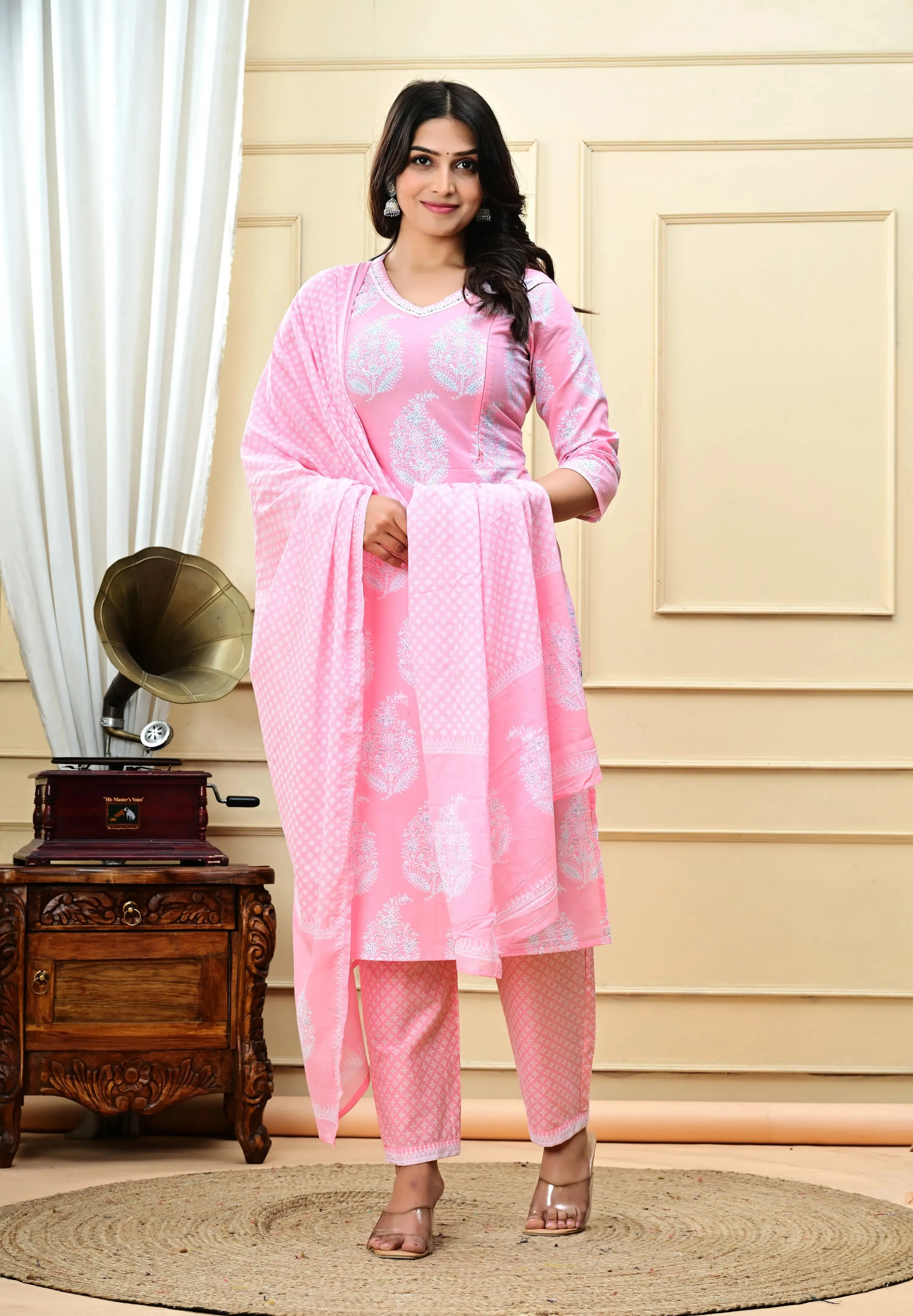 PLUS SIZED PURE COTTON BABY PINK COLORED KURTA PANT AND DUPATTA FOR FEEDING AND MATERNITY PURPOSE