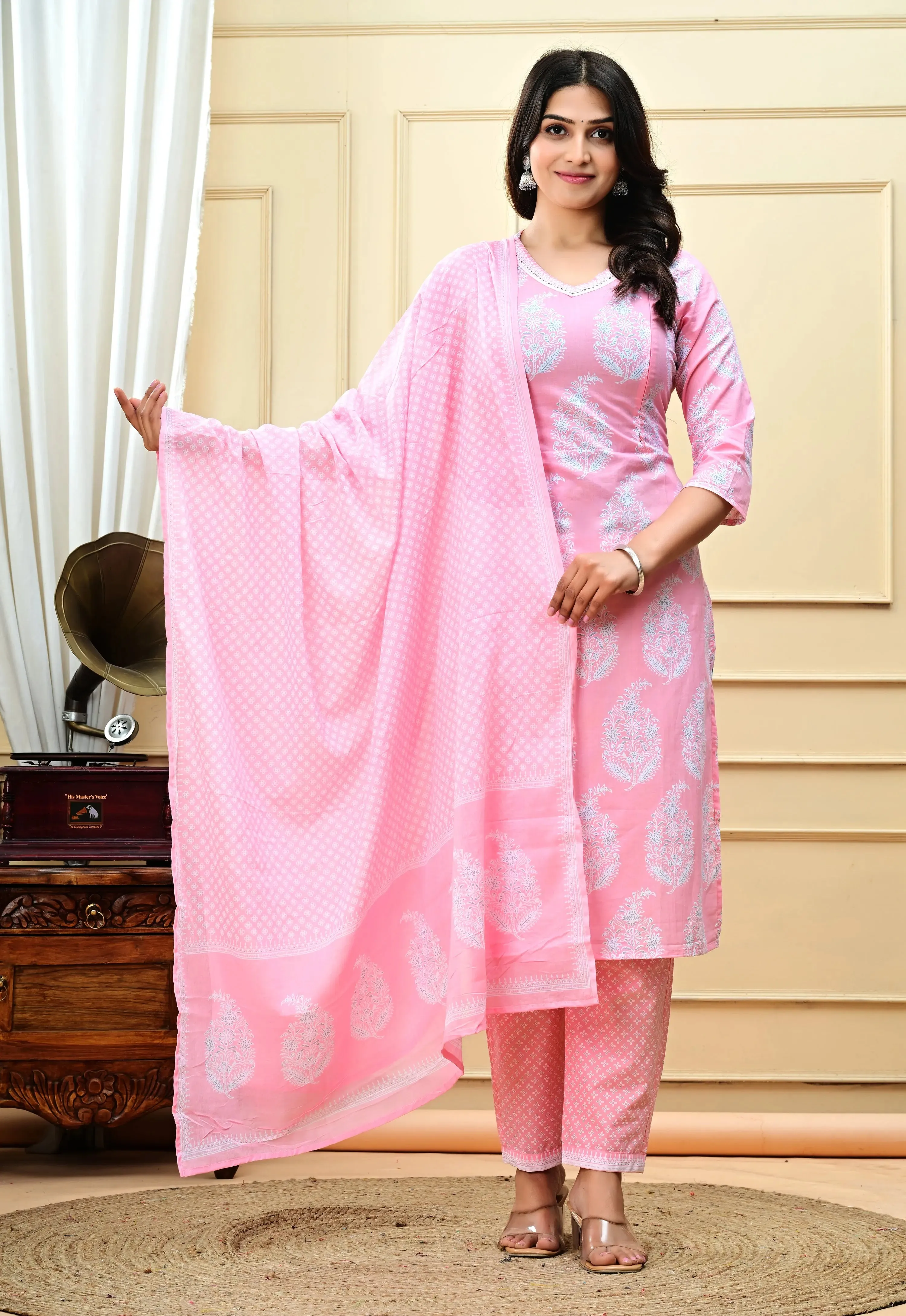PLUS SIZED PURE COTTON BABY PINK COLORED KURTA PANT AND DUPATTA FOR FEEDING AND MATERNITY PURPOSE